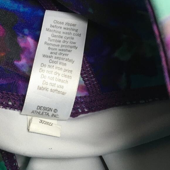 Athleta Leggings Floral Fade Sonar Capri Women's XS Activewear Workout‎ Pants - Picture 7 of 15